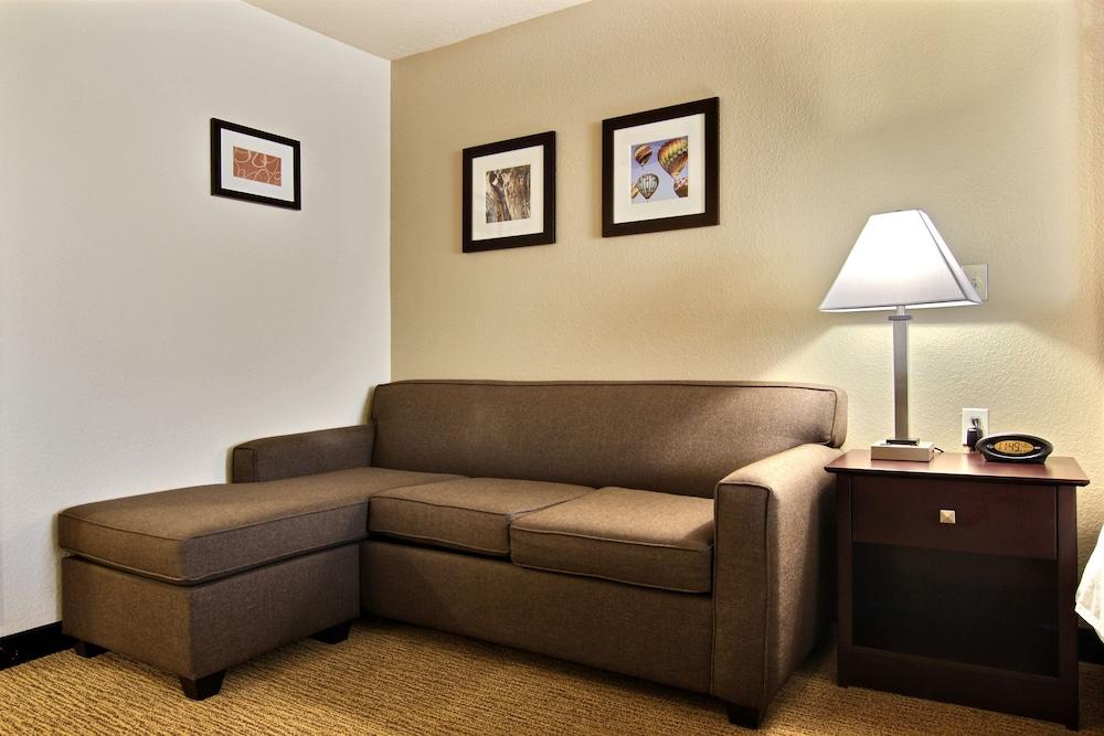 Comfort Suites Albuquerque-North Journal Center Bagian luar foto