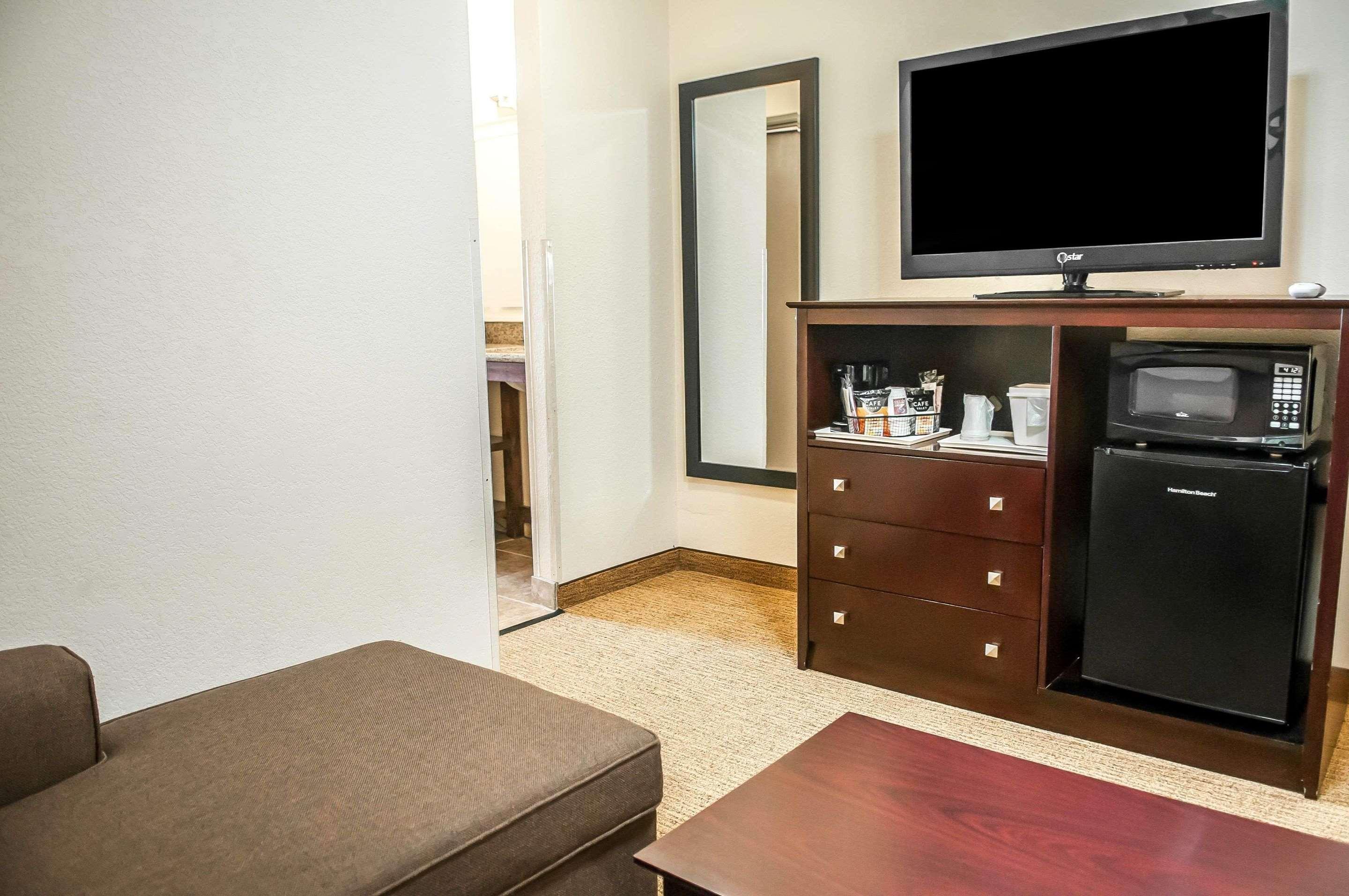 Comfort Suites Albuquerque-North Journal Center Bagian luar foto
